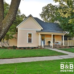 The Webb House (Downtown & Historical, No Work Crews over 3)