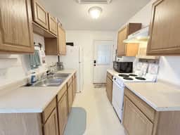 Eleven South: One - Modern Studio Apartment