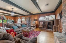 Lone Star Hacienda - Resort-Style Texas Charm