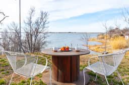 Sunset Lodge