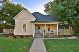 The Webb House (Downtown & Historical, No Work Crews over 3)