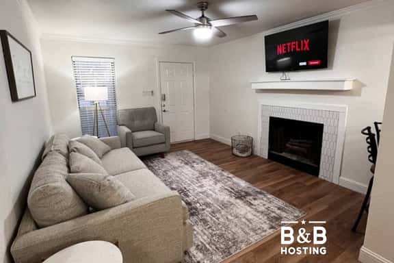 Cozy Getaway - Image 1