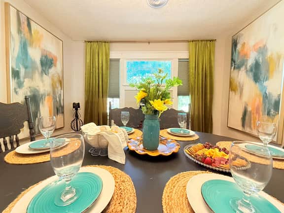 Stylish Abilene Home - Berry Suites