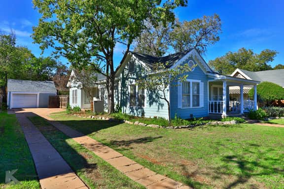 Cottage Clare - A Sayles Ranch Home