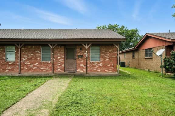 Judge's Landing - Comfortable 2BR/1BA Duplex