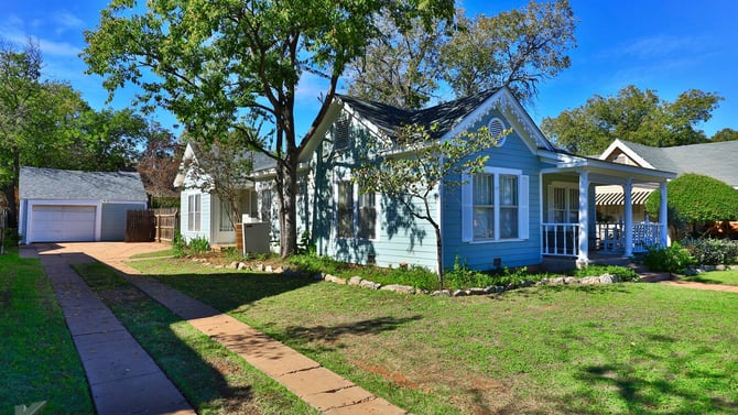 Bbhosting entire townhouse grover nelson park